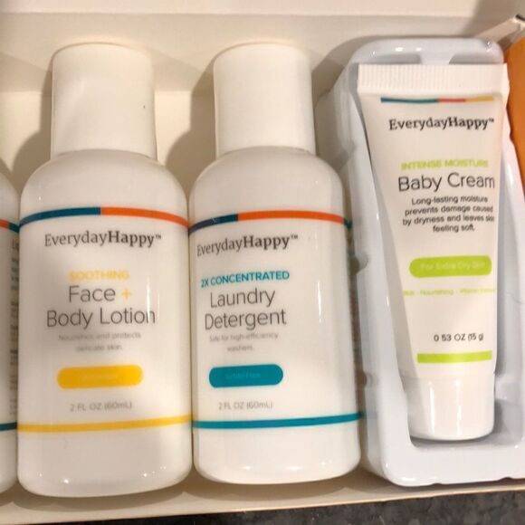 Everyday Happy Family Care Kit Sample Box - Picture 7 of 8